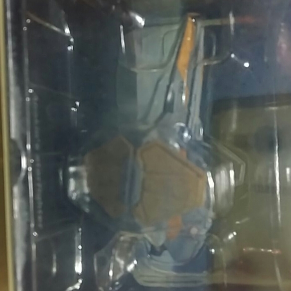 NIB Star Wars Collectables - Picture 3 of 8